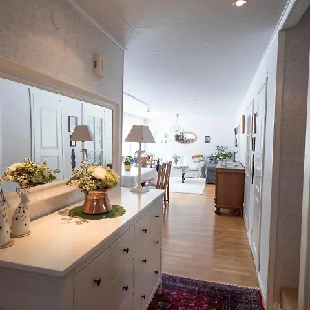 Moonlight House Large Holiday Villa With Sauna And Free Parking Rovaniemi Extérieur photo