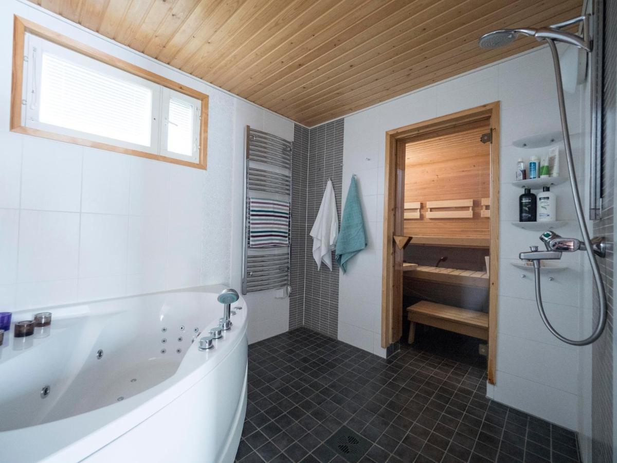 Moonlight House Large With Sauna And Free Parking Hébergement de vacances